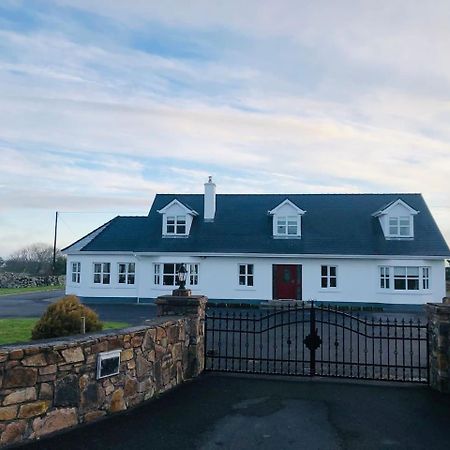 Connemara. 3 Bedroom, 8 Bed, Holiday Home Galway Extérieur photo