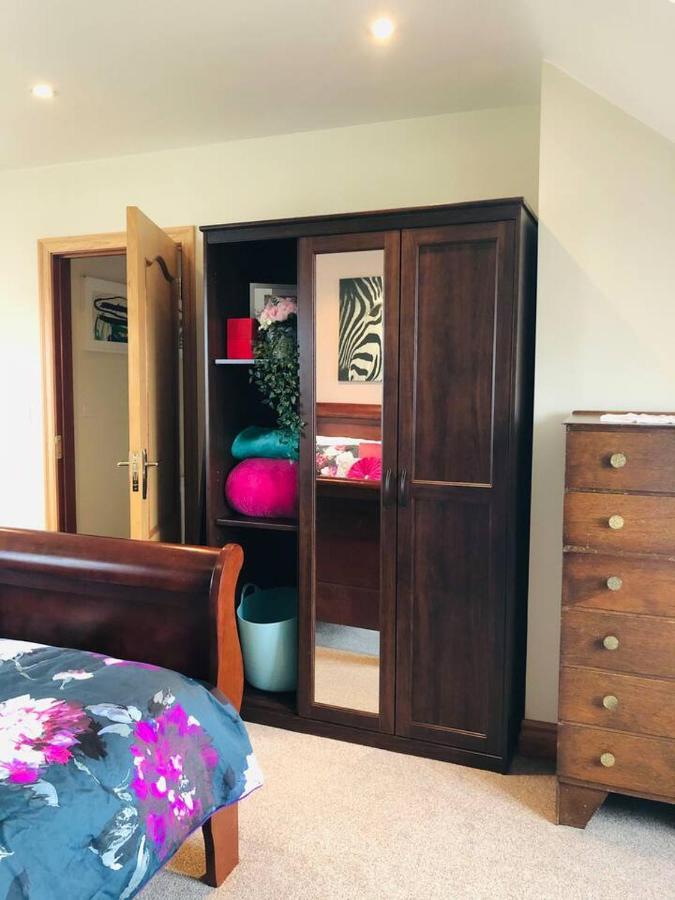 Connemara. 3 Bedroom, 8 Bed, Holiday Home Galway Extérieur photo