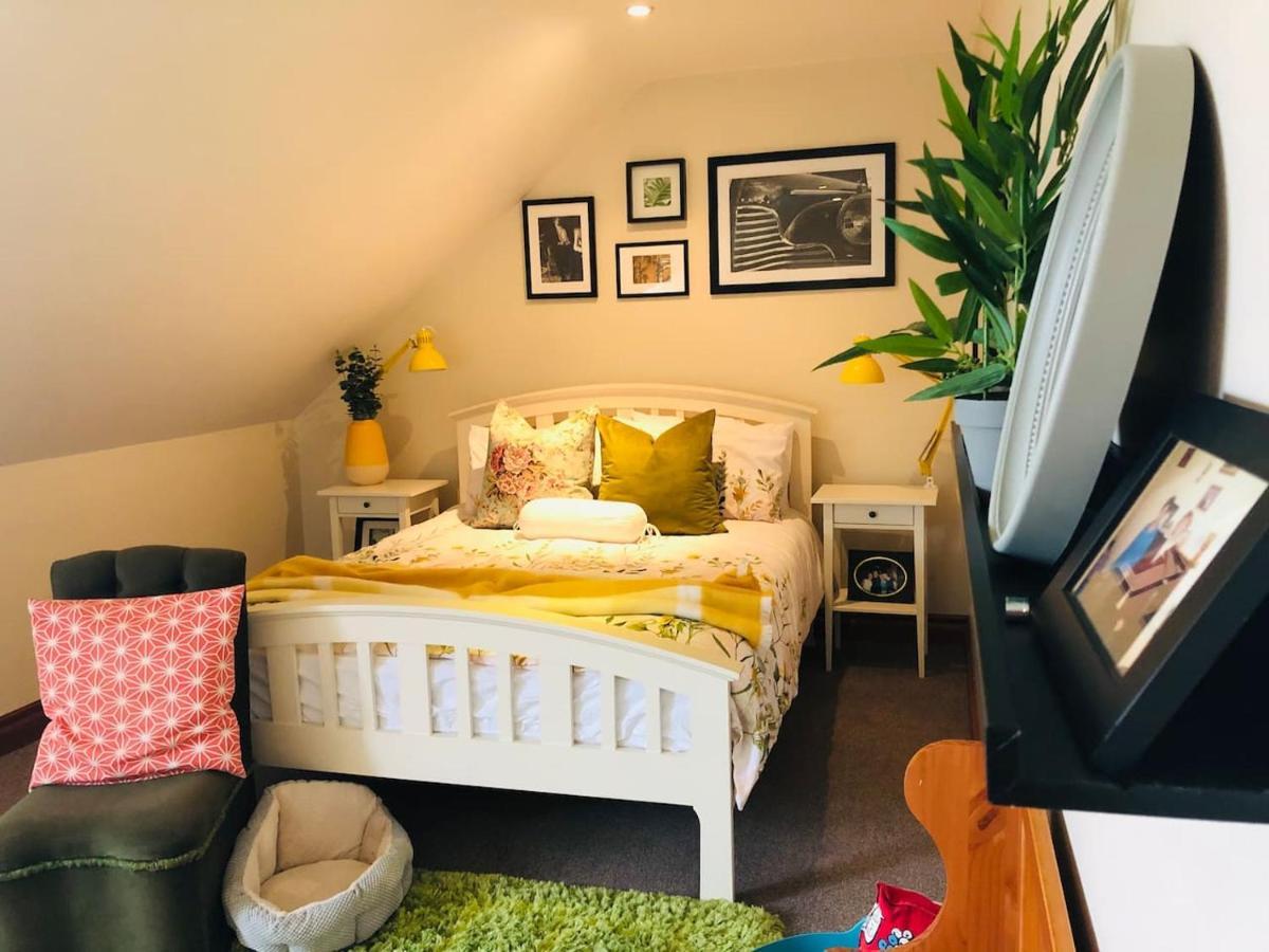 Connemara. 3 Bedroom, 8 Bed, Holiday Home Galway Extérieur photo