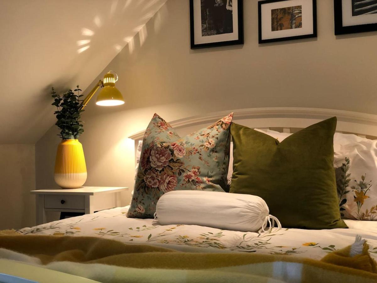 Connemara. 3 Bedroom, 8 Bed, Holiday Home Galway Extérieur photo